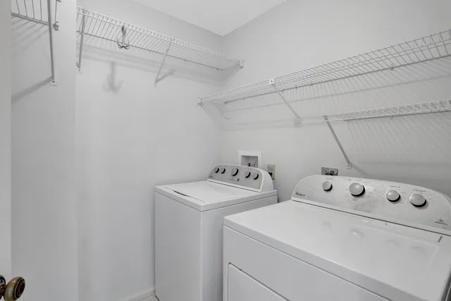 Residence photo 19