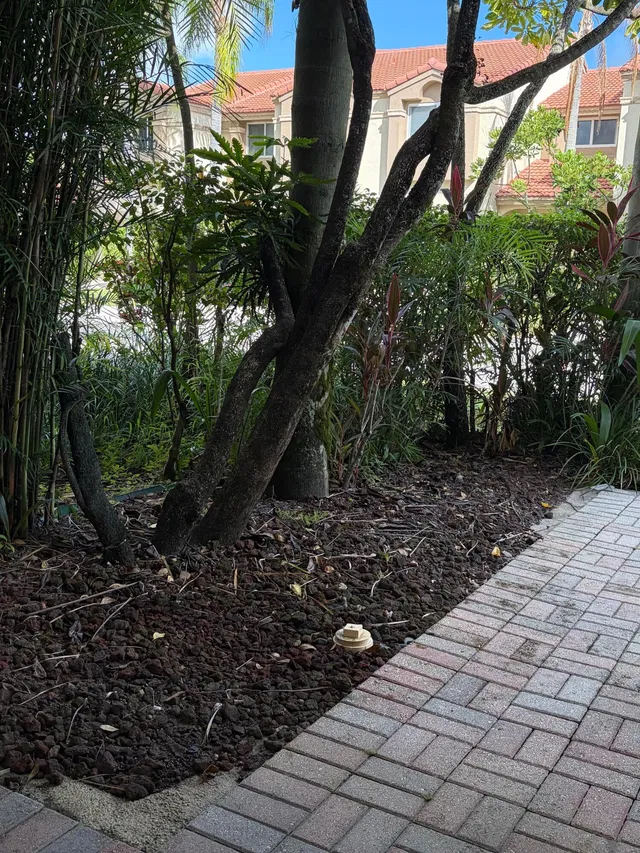 Residence photo 20