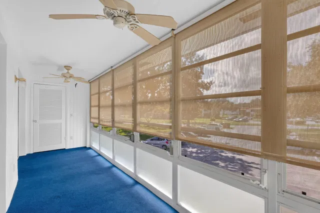 Unit 32-3208 photo 18