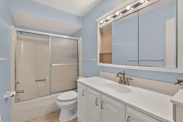Unit 32-3208 photo 25