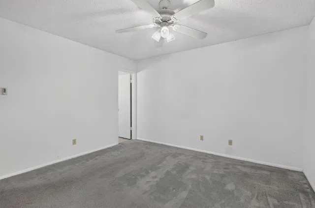 Unit 32-3208 photo 31