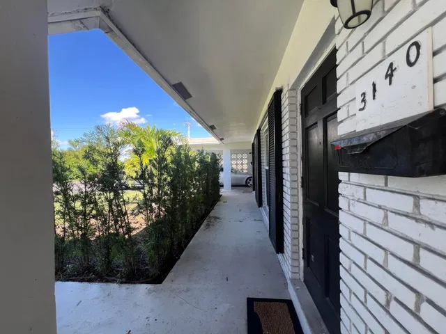 Residence photo 4
