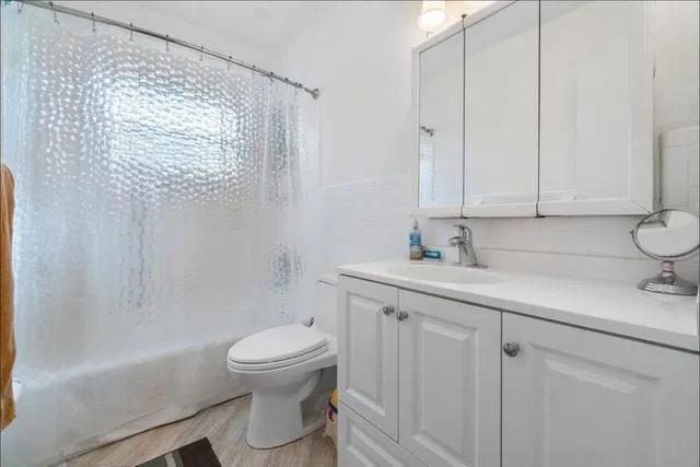 Residence photo 17