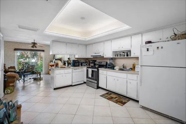 Residence photo 25