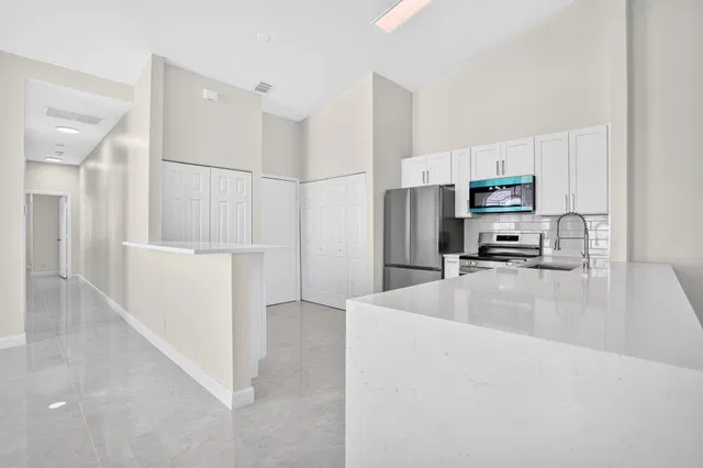  Unit 6267 photo 11