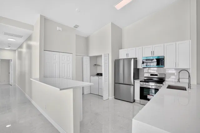  Unit 6267 photo 14