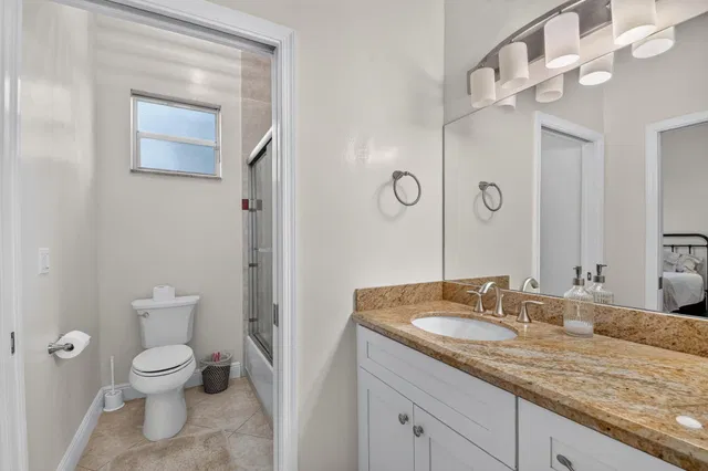 Residence photo 20
