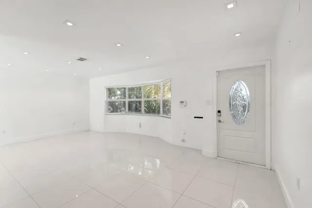 Residence photo 6