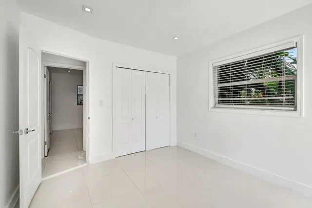Residence photo 36