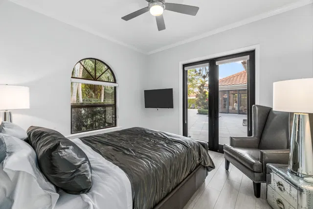 Residence photo 48