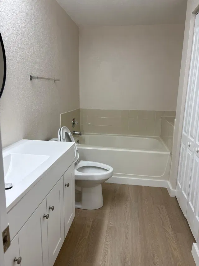 Unit 1509 photo 8