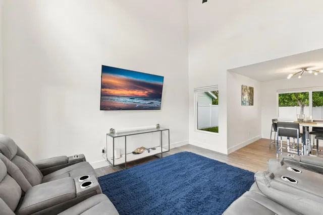 Residence photo 12