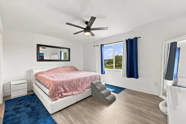 Residence photo 26