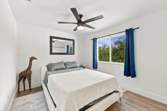 Residence photo 32