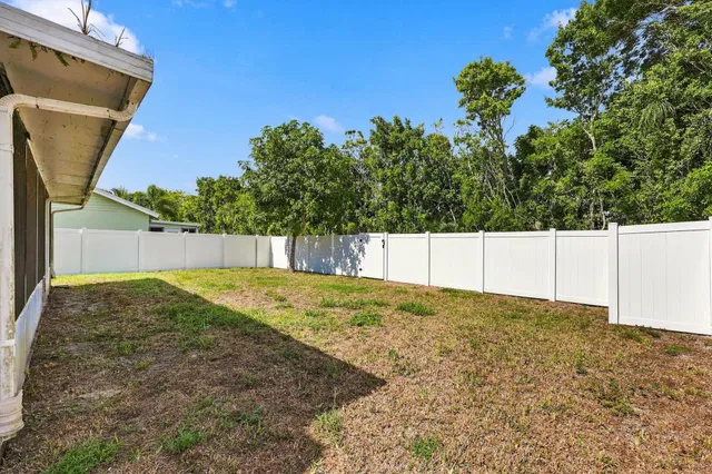 Residence photo 45