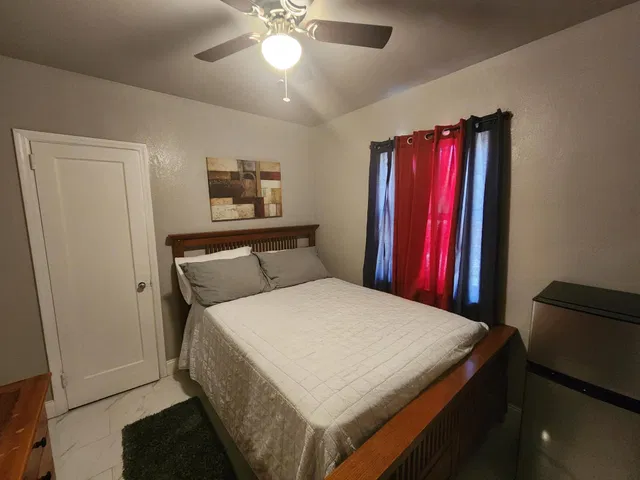 Residence photo 18