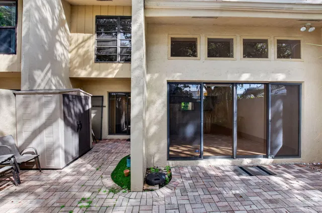 Unit D-29 photo 42