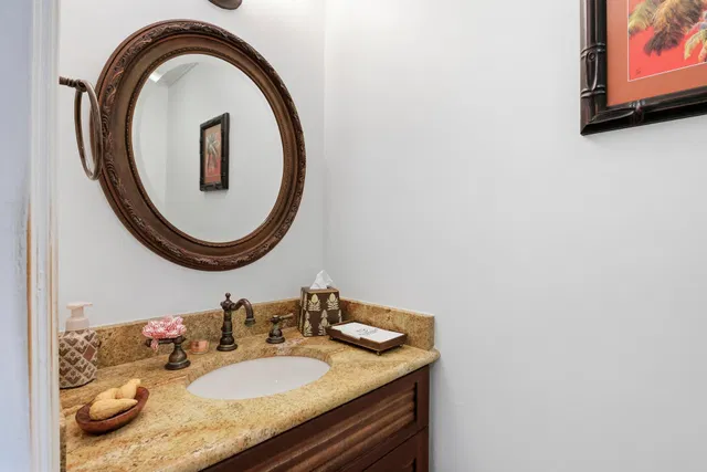 Boca Bath & Tennis Residence photo 8