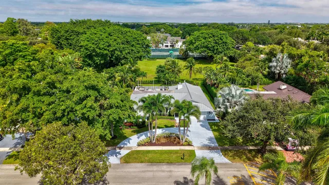 Boca Bath & Tennis Residence photo 48