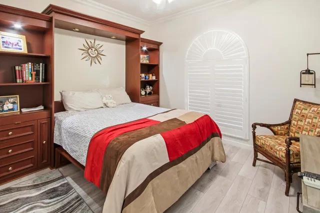  Residence photo 24