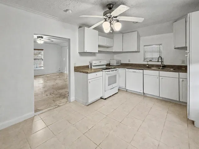 Downtown Delray Beach Unit B photo 7