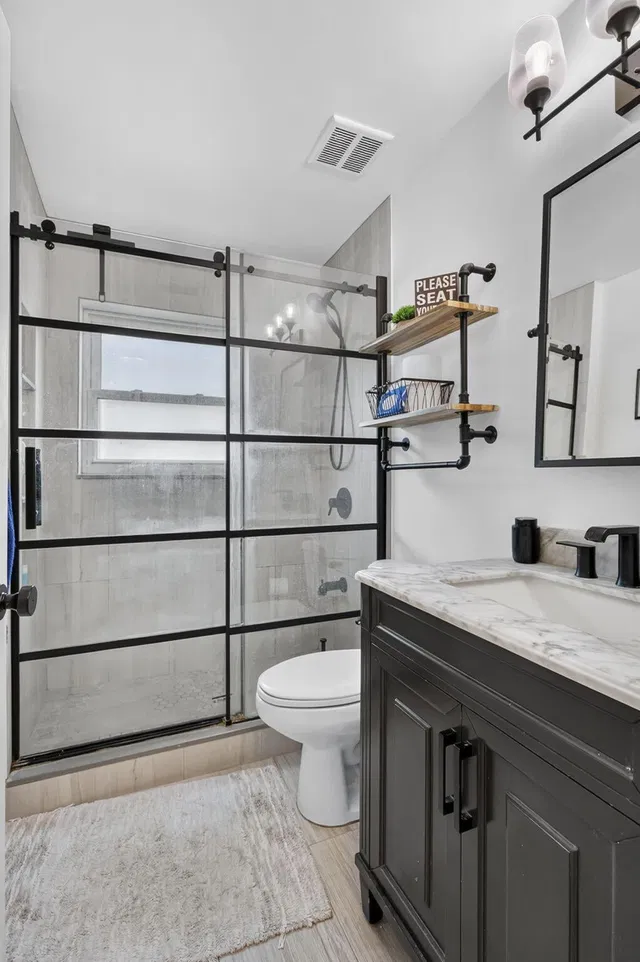 Residence photo 32