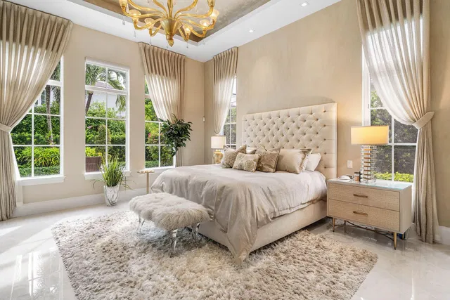 Royal Palm Yacht and Country Club Residence photo 38