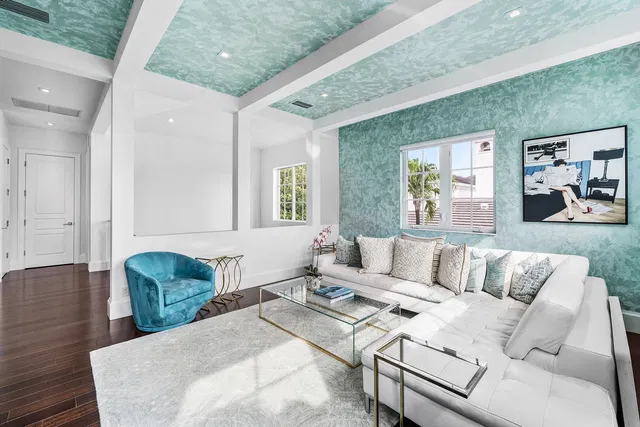 Royal Palm Yacht and Country Club Residence photo 48