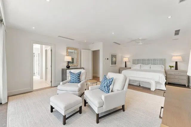 South Palm Beach Residence photo 17