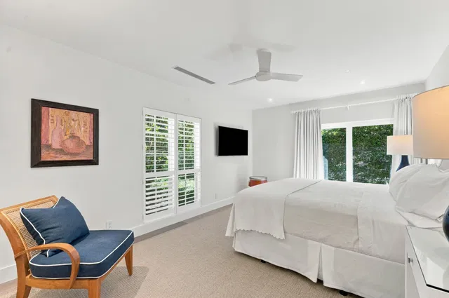 South Palm Beach Residence photo 26