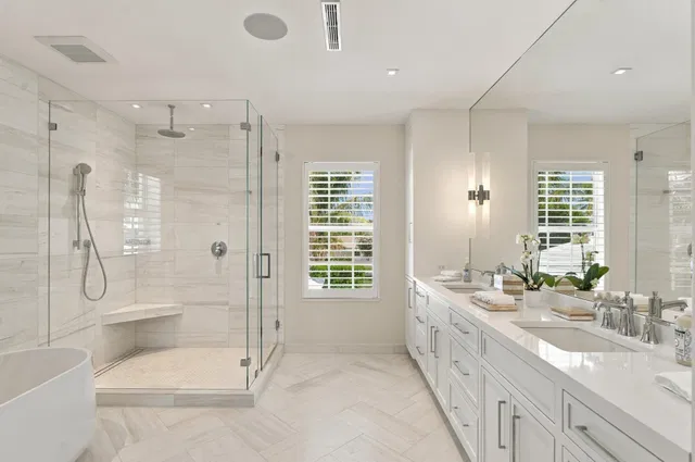 South Palm Beach Residence photo 32