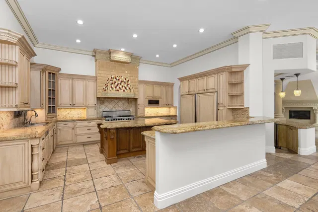  Residence photo 25