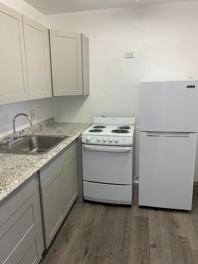 Residence photo 4