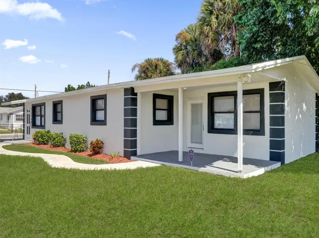  Residence photo 5