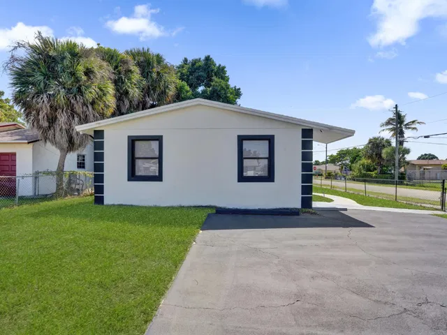  Residence photo 10