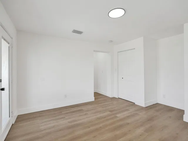  Residence photo 35