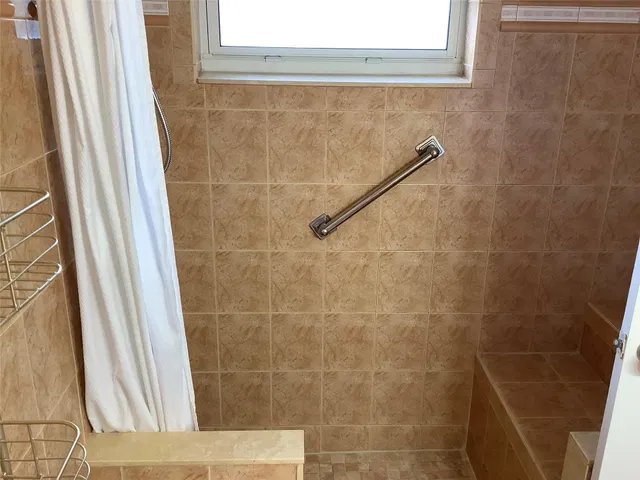 Residence photo 14