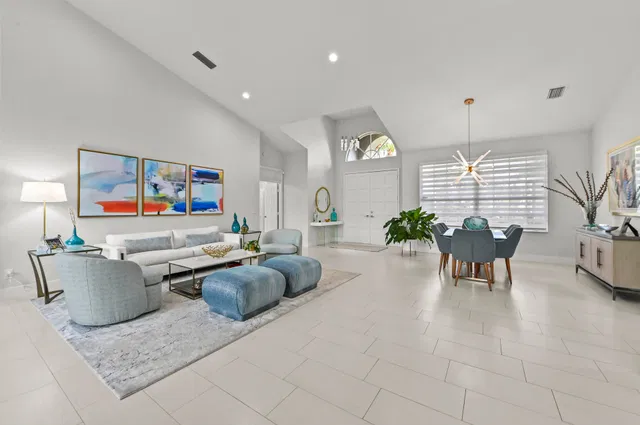 Residence photo 5