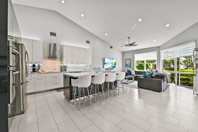 Residence photo 11
