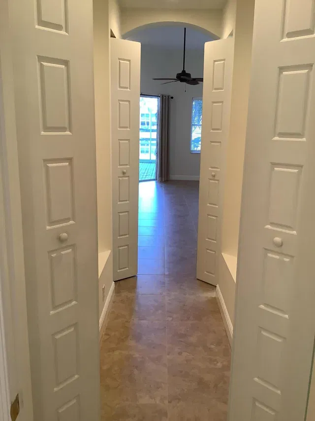 Residence photo 22