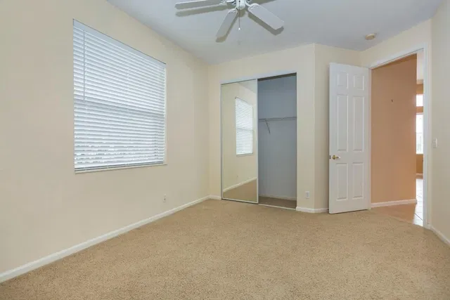 Residence photo 30