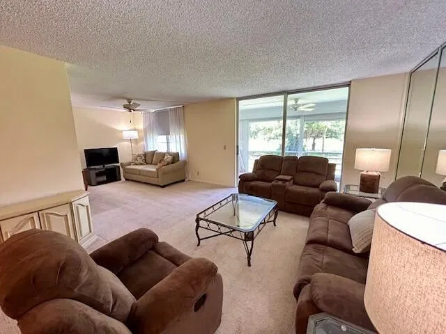 Unit 212 photo 6