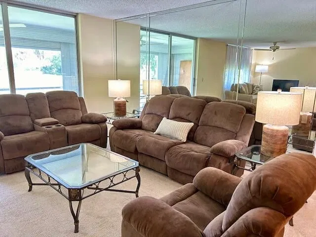 Unit 212 photo 10