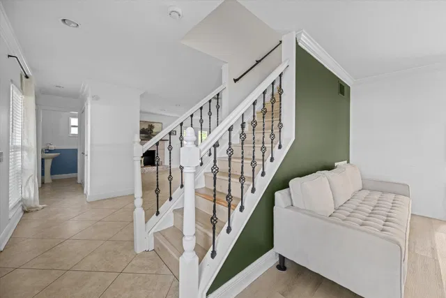 Residence photo 12