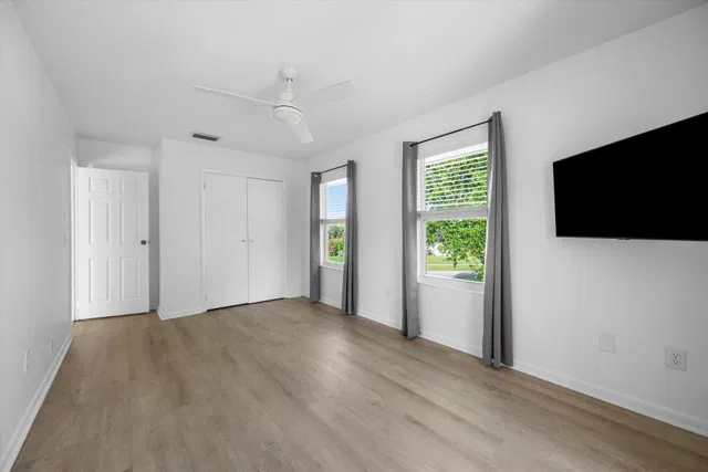 Residence photo 17