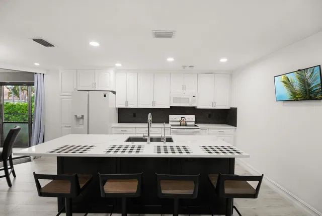 PGA National Palm Beach Gardens Residence photo 11