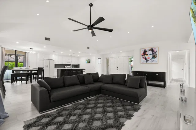 PGA National Palm Beach Gardens Residence photo 16