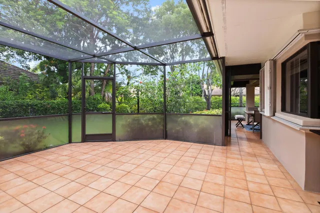 PGA National Palm Beach Gardens Residence photo 21