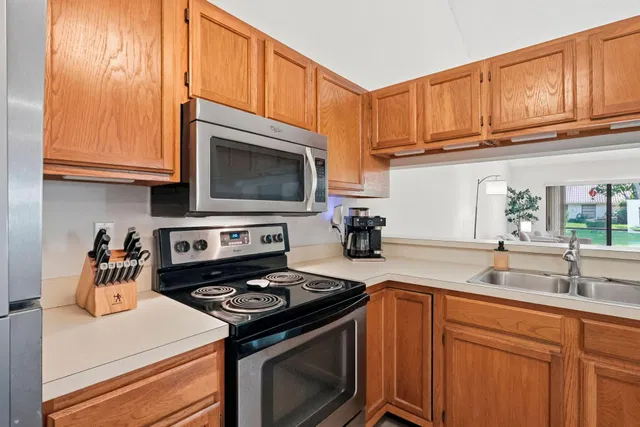 Residence photo 6