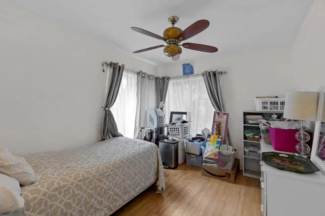 Residence photo 15